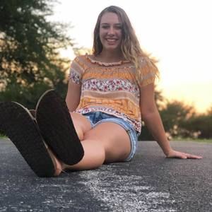 Meet your Posher, Tiffany